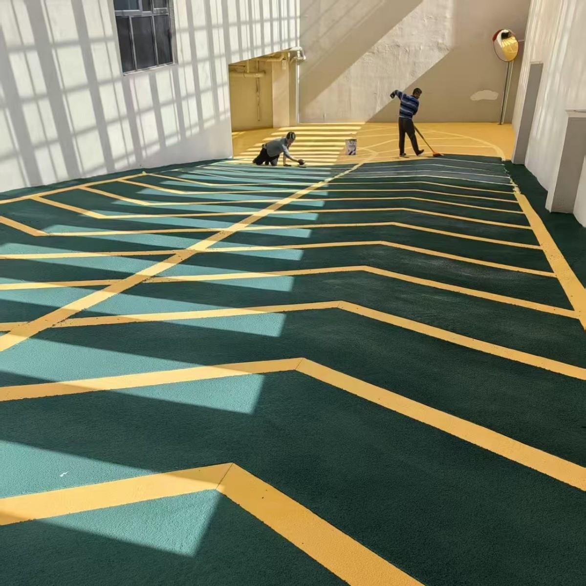 地下车库无溶剂环氧树脂防滑坡道环氧防滑跑道地坪漆环氧地坪涂料