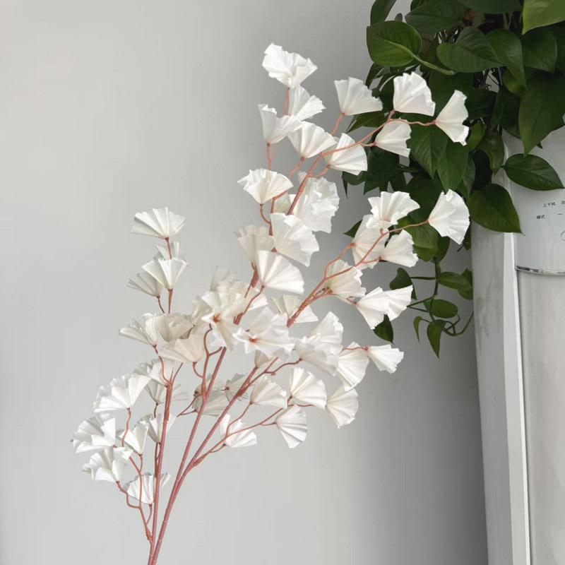 Flores artificiales blancas al por mayor para bodas, decoraciones de flores falsas, accesorios para techos de hoteles, flores artificiales blancas para celebraciones de bodas en salones de boda. image 43