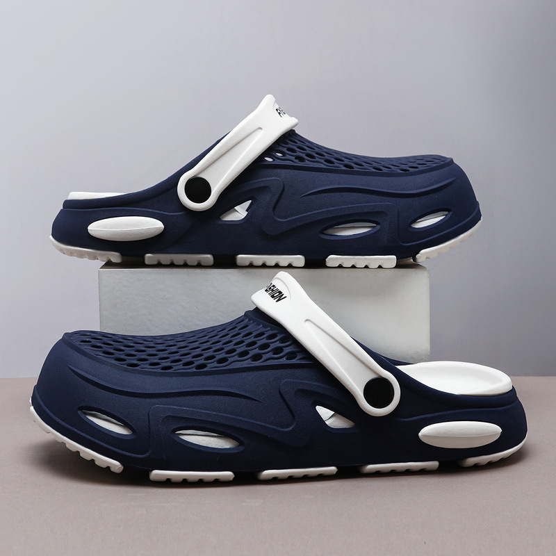 Men's Summer New Outdoor Casual Fashion Crocs Closed-Toe Odorless Anti-Slip Breathable Durable Beach Sandals