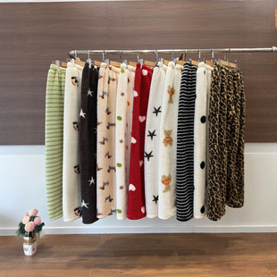 Hongnan 2024 winter fleece-lined thick warm leopard print straight tube elastic waist wide leg pajamas can be worn at home and lengthened