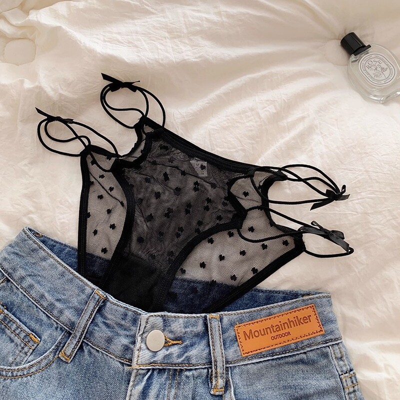 Sexy and Pure Desire Lace Breathable Hollow-Out Bowknot Waistband Solid Color Mesh Low-Waist Tempting Girl Panties Sexy and Pure Desire Lace Breathable Hollow-Out Bowknot Waistband Solid Color Mesh Low-Waist Tempting Girl Panties
