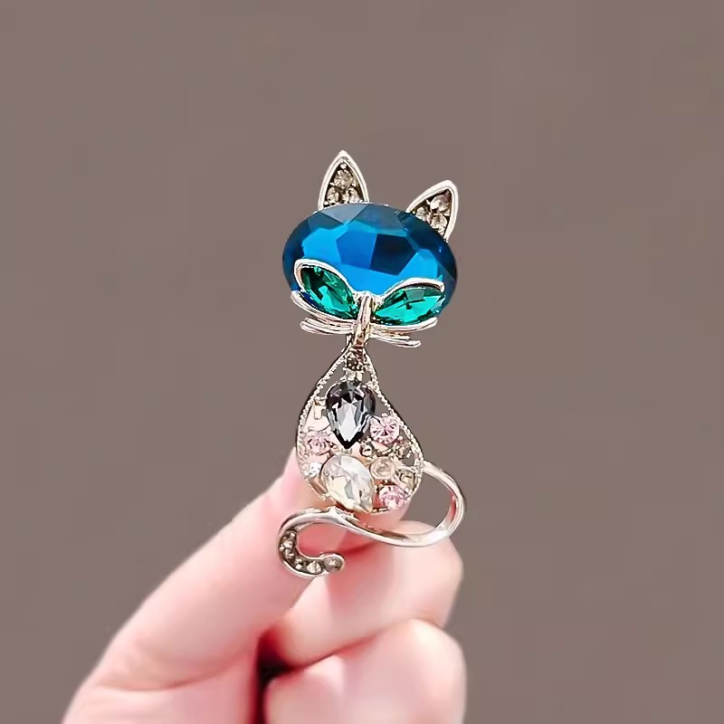 Broche retro de gato con zafiro, aleación con incrustaciones, accesorio elegante