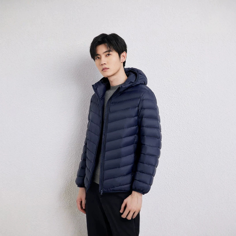Men's lightweight down jacket with 90% white duck down, simple, portable, stylish, warm, hooded, suitable for autumn and winter, for teenagers and students Men's lightweight down jacket with 90% white duck down, simple, portable, stylish, warm, hooded, suitable for autumn and winter, for teenagers and students