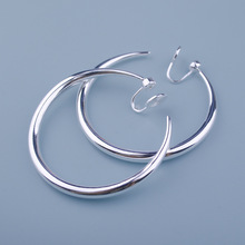 ���ˮ���ο��D�ӳ�����Ȧ����P���A�o��������䵭�L�yɫ���h