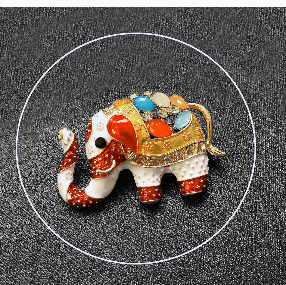 Rhinestones Inlay Material Fashion Pin Elephant Alloy Plating Inlay Rhinestones Unisex Brooches