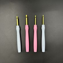 彩色塑料柄戳针俄罗斯戳戳绣戳针家用手工毛线刺绣工具戳笔