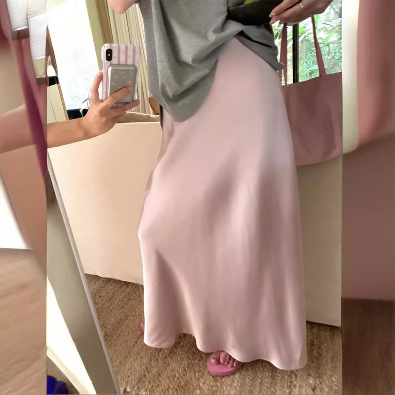 HEYGIRL black elder brother venus skirt very simple style ~ drape knock good! Skinny Satin Skirt