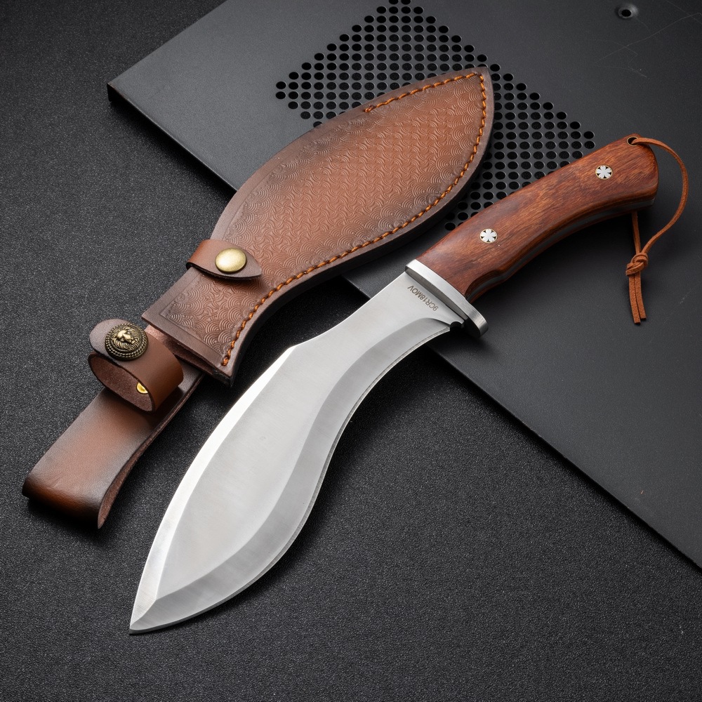 Wolf Tactical Survival Knife 2