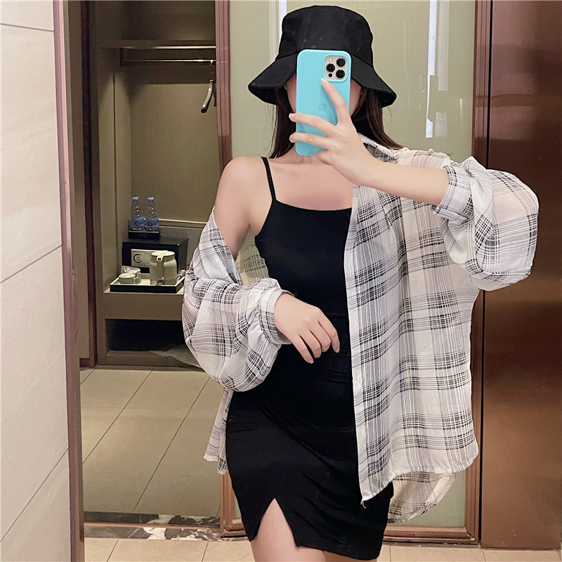 新しいアメリカンチェック柄シャツ女性のための 2025 夏の新しい怠惰なスタイルのシャツジャケット日焼け止めトップトレンディ|undefined
