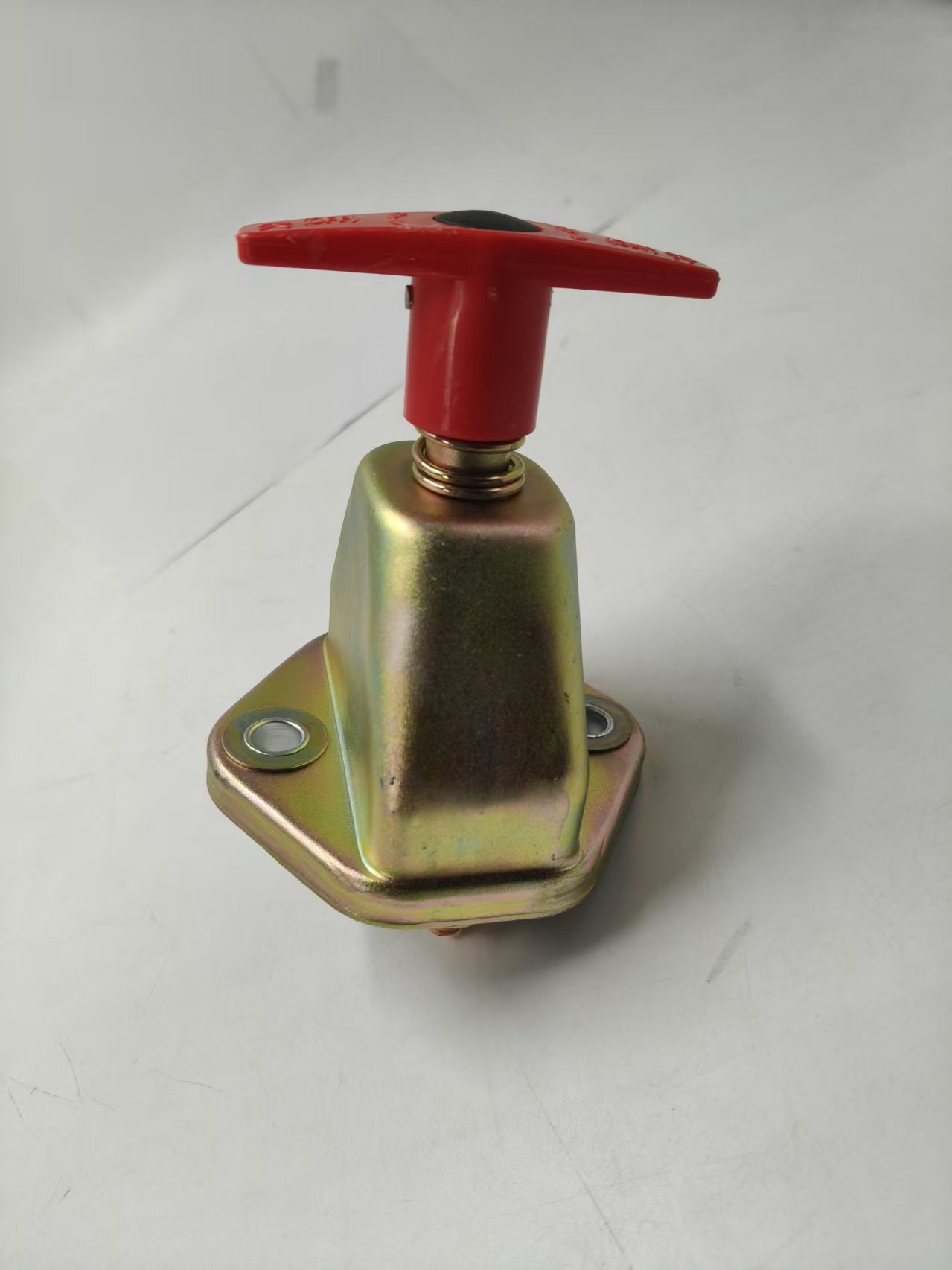 Heavy-Duty Steyr Truck Agricultural Vehicle Battery Power Main Switch Disconnector Pure Copper Hand-Twist Power Cut-Off Switch