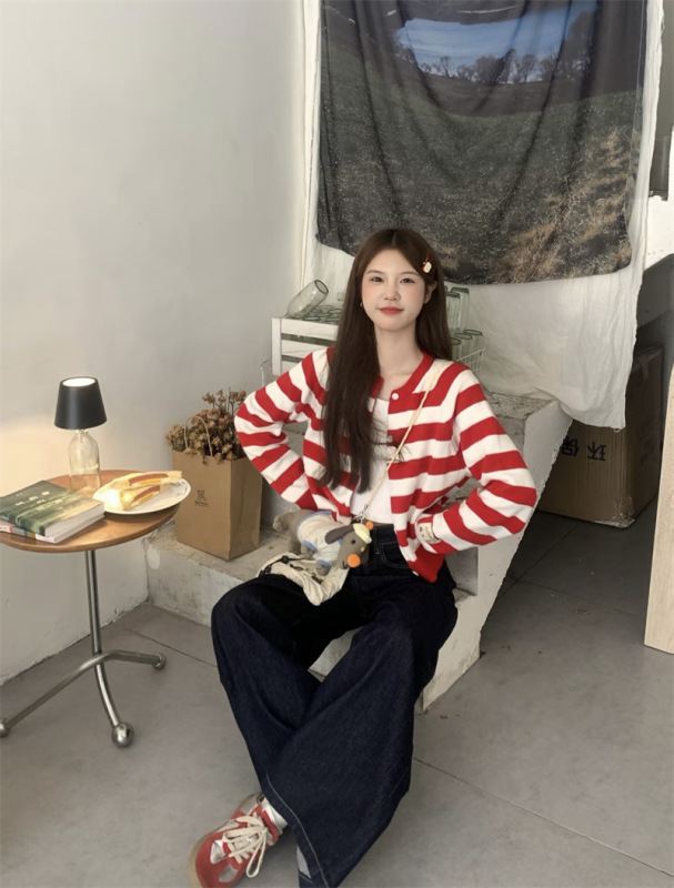 甜美风红白条纹长袖针织衫女2025秋季新款别致显瘦减龄chic上衣|undefined