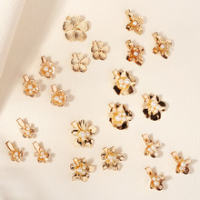 С���L��ɫ����l�A��ͯ�ݳ��Ͻ�l�����b�͹���������AŮ��ֻ�b