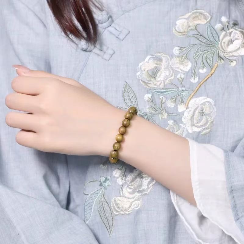 卸売ミルキーグリーンサンダルウッドブレスレットメンズロザリオプレートサンダルウッドブレスレット沈香プレートビーズ瞑想仏ビーズ木製|undefined
