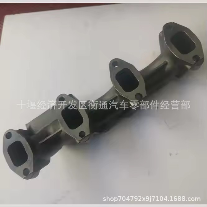 Suitable for Cummins Engineering Machinery Exhaust Manifold 2831203