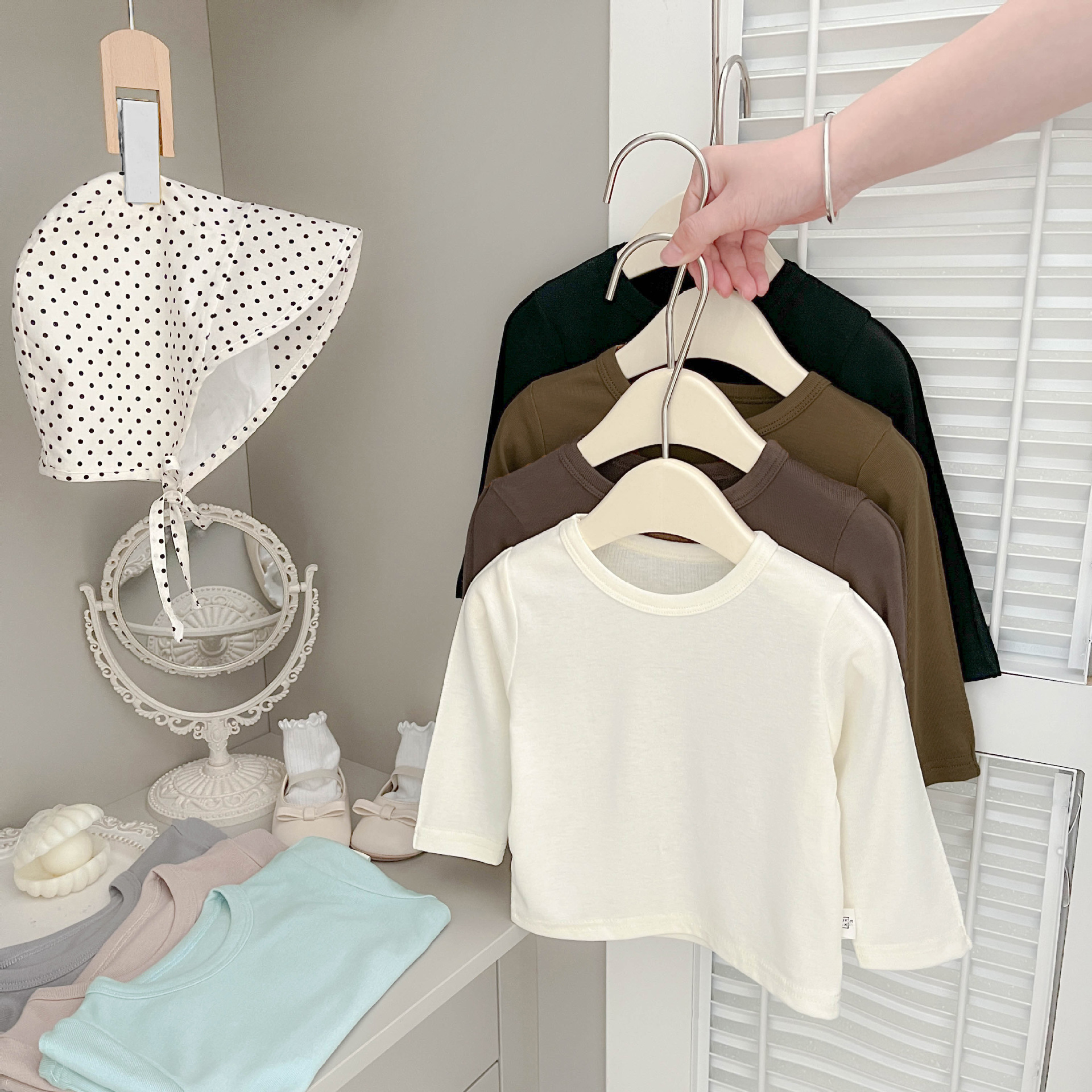 Brand autumn T-shirt for men and women girl's for early age