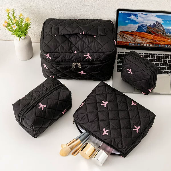 New Style Bow-Knot Quilted Cosmetic Bag for Girls, Portable Skin Care Product Toiletry Bag, Simple Large-Capacity Soft Storage Bag