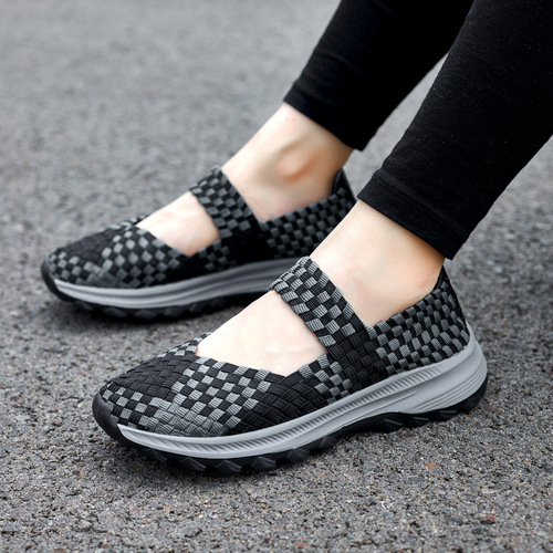 Summer mother's cloth shoes, large size women's shoes, middle-aged and elderly sandals, flat shoes, lightweight, breathable, woven shoes, non-slip