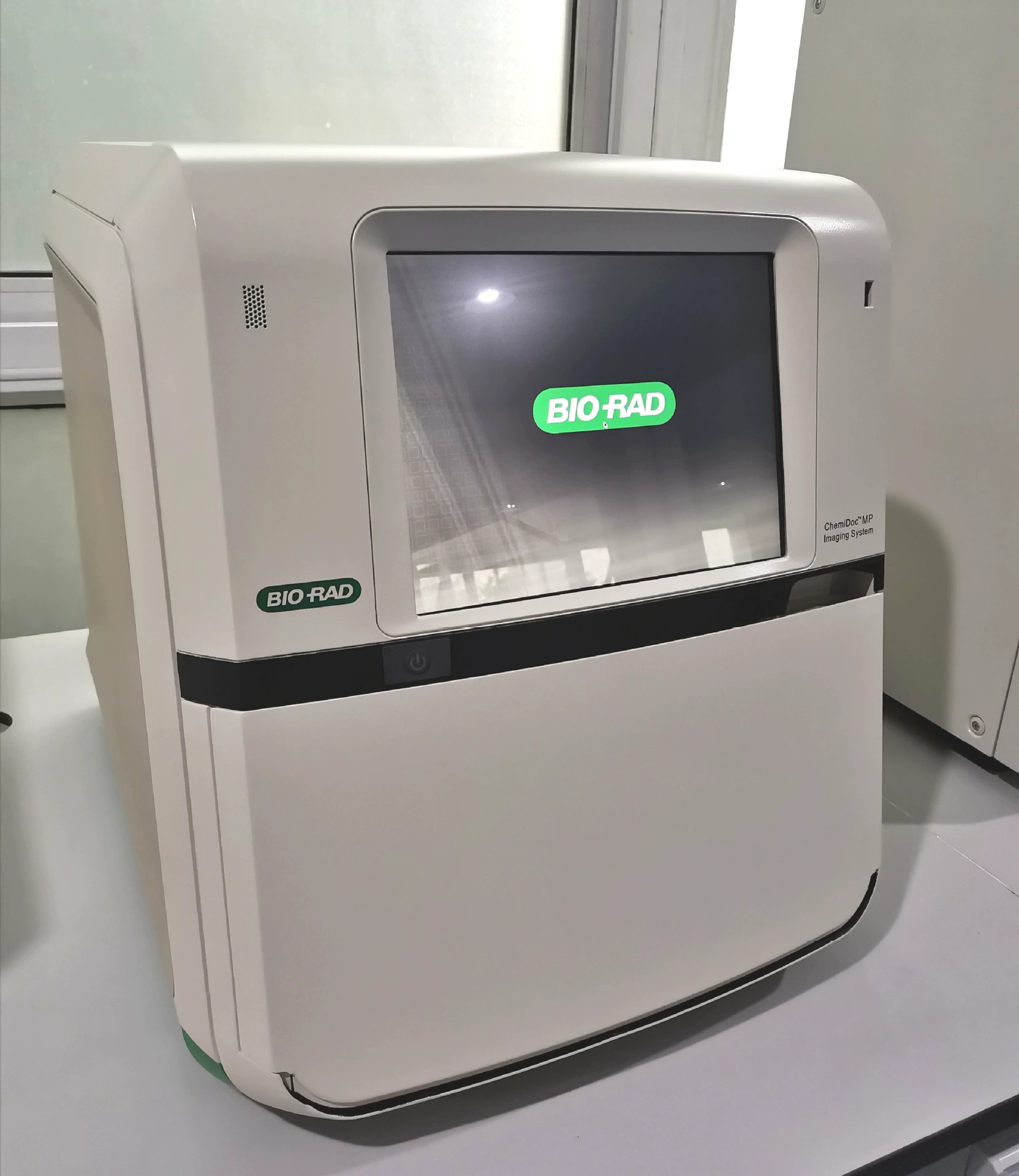 bio-bad ChemiDoc MP System универсальная система визуализации