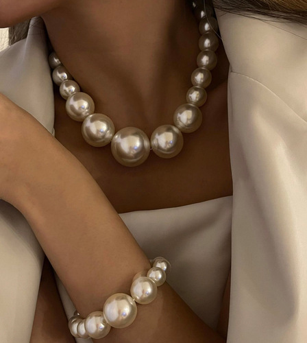 European and American cross-border jewelry, cold style, simple geometric bead necklace, exaggerated imitation pearl bead necklace for women