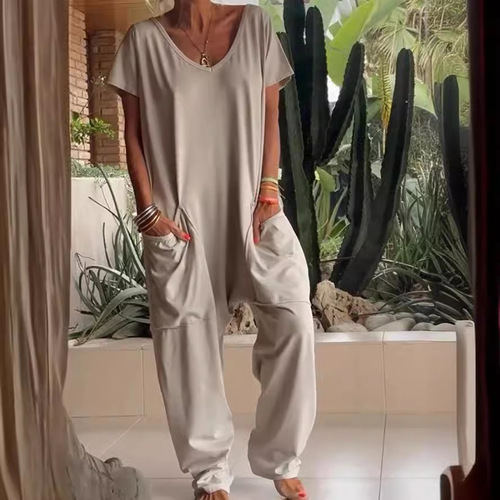 European and American-style summer women's independent online store: Solid-color V-neck oversized pocket low-rise straight-leg jumpsuit