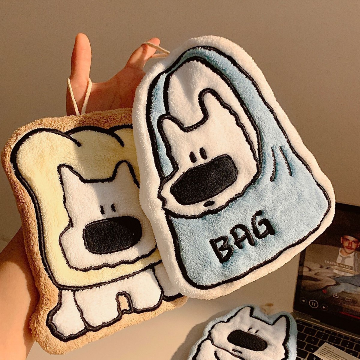 White bag dog + brown bread dog [pack of two]