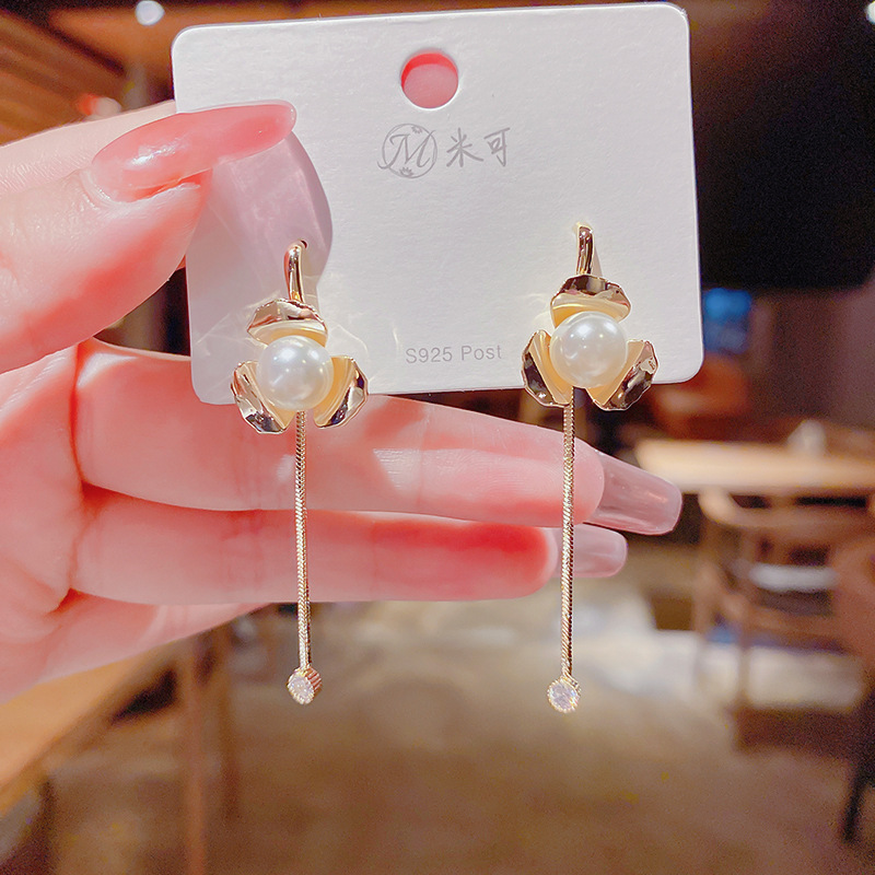 Fashion geometric pearl tassel copper earrings wholesalepicture2