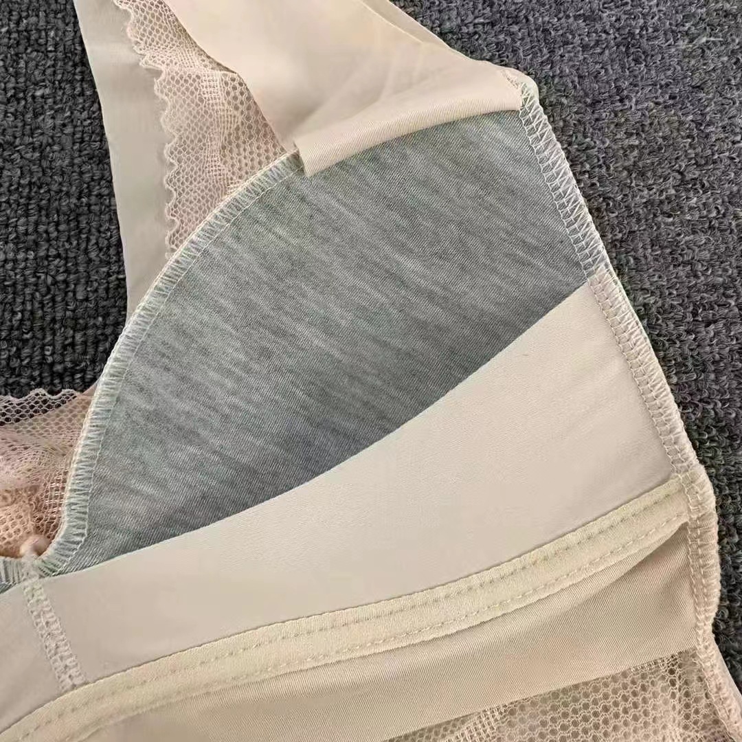 Nueva copa fija de encaje, chaleco de alta calidad, bra de yoga sin anillo de acero, ropa interior deportiva, mujer al por mayor