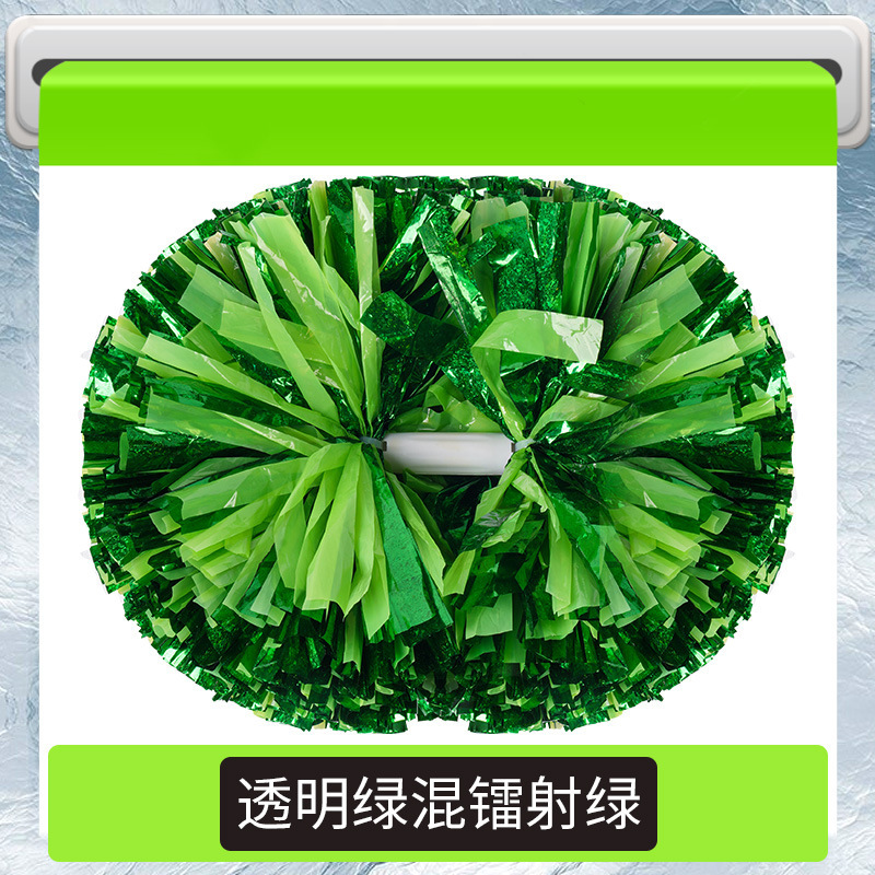 応援団応援団の手で花を振って踊ります。|undefined