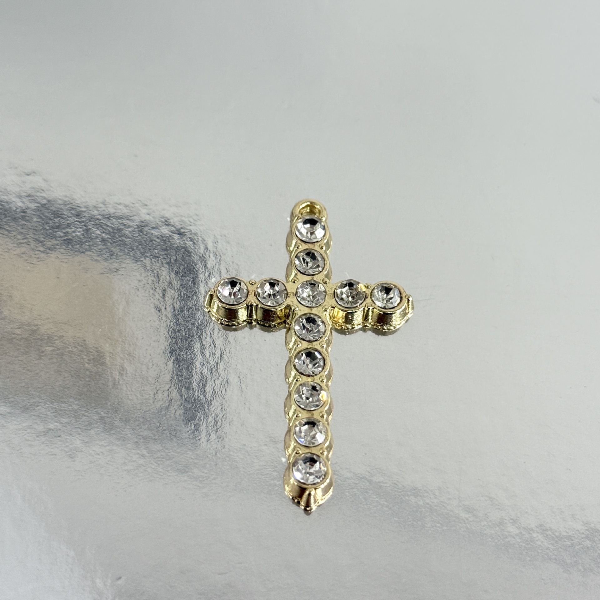 Accesorios de joyería de aleación de bricolaje Colgante de cruz de plata retro Pulsera Collar Pendientes Decoración de ropa Colgante