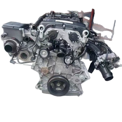 E200 264 Engine, Engine assembly