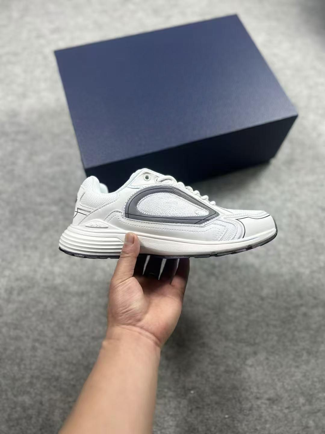 B30 화이트