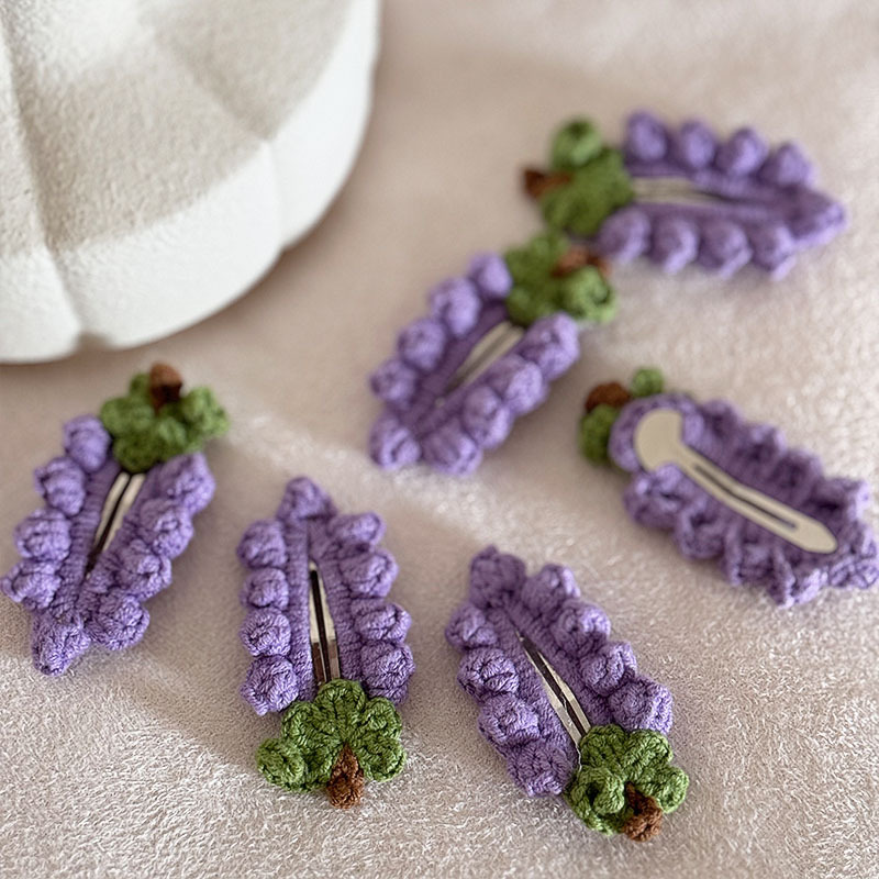 Women's Cute Grape Cloth Hair Clip display picture 2