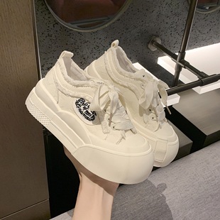 Dress Student Women's 2024 New Summer All-match Thick-soled White Shoes Chanel Style Sneakers