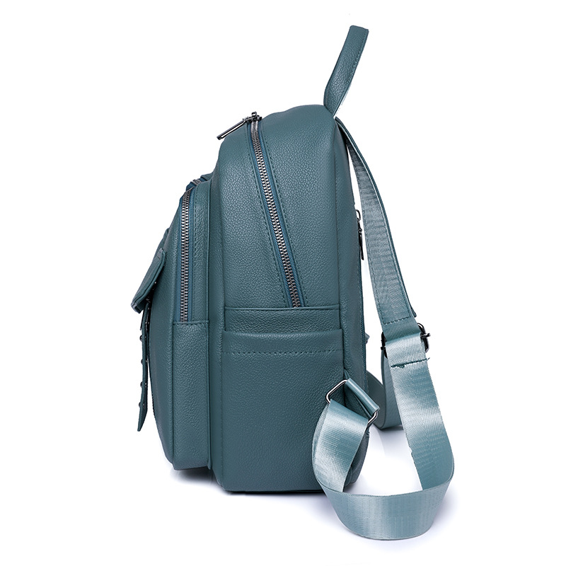 Comercio exterior al por mayor 2023 nuevo estilo coreano señoras PU mochila moda remache retro gran capacidad mochila de viaje marea