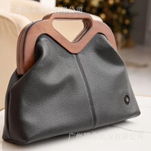 ���l��Ʒ����Ů�����2026�¿�Ů����Ʒ���ٴ�r���p�݆μ�б���