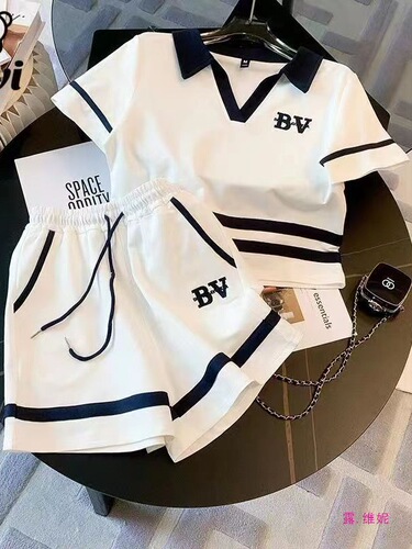 Salt-style street riding sportswear set for women, summer 2025 new fashion, youthful, European goods, casual shorts two-piece set