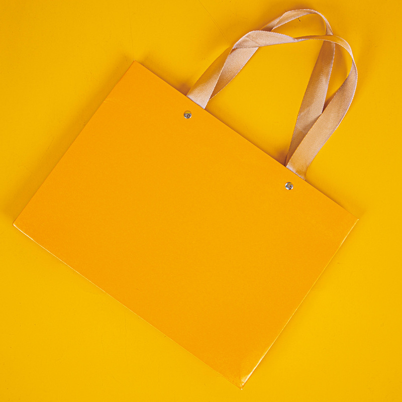 Customized High-End Simple Special Paper Yellow Tote Bags for Corporate Events, Shopping, Clothes, Mobile Phones, and Glasses Customized High-End Simple Special Paper Yellow Tote Bags for Corporate Events, Shopping, Clothes, Mobile Phones, and Glasses