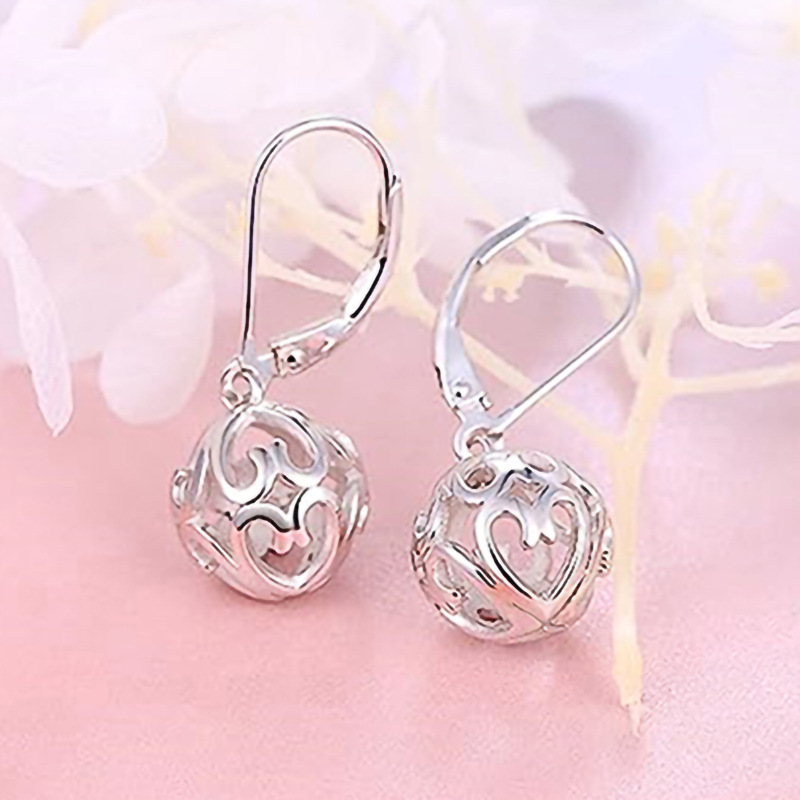 Exquisite Pastoral Geometric Hollow Drop Earrings For Women_voghion.com