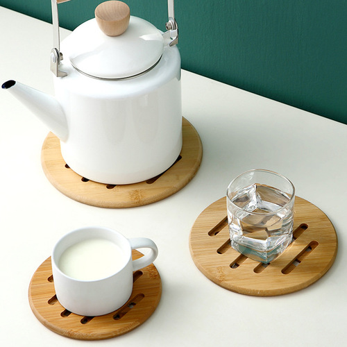 Bamboo hot placemat dining table pot mat wooden non-slip partition hotel home hollow round thickened coaster tea cup bowl mat