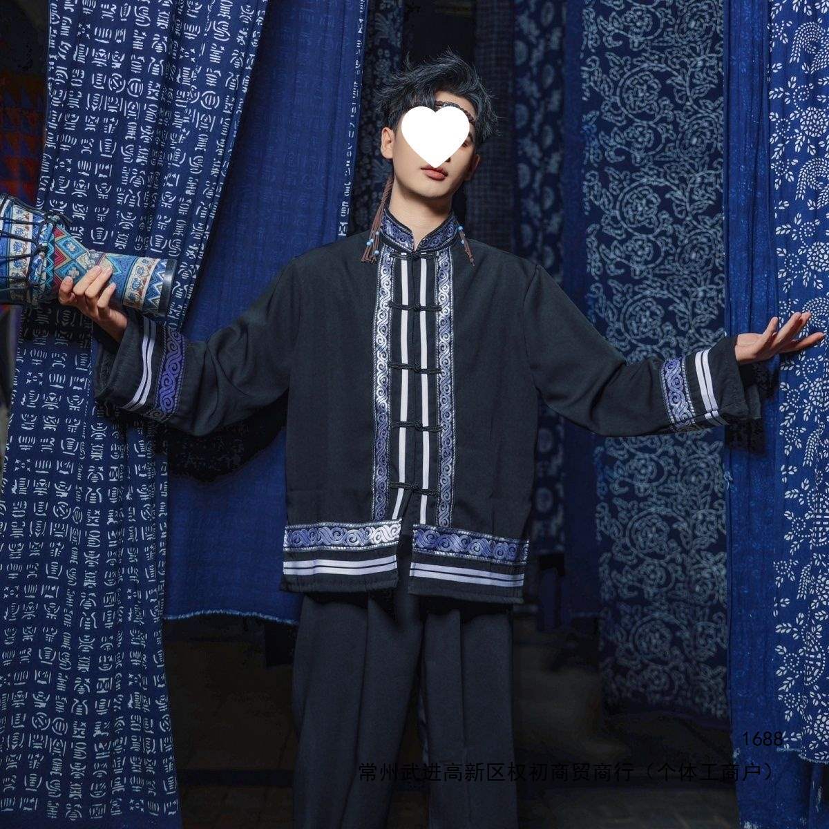 New men's ethnic minority performance costume, Miao dance attire, Yunnan travel photography Tujia suit