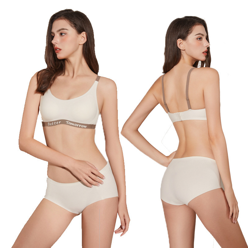 Three dimensional underwear
