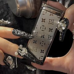 黒花超薄防風男女ネット紅高顔値ライターミニ高級創意小柄レトロ送彼氏