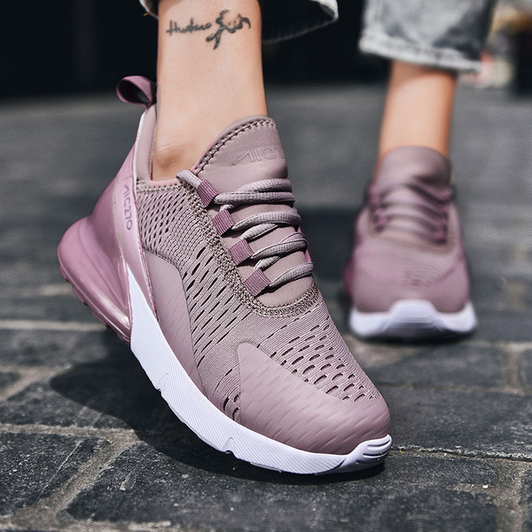 summer breathable shoes for leisure