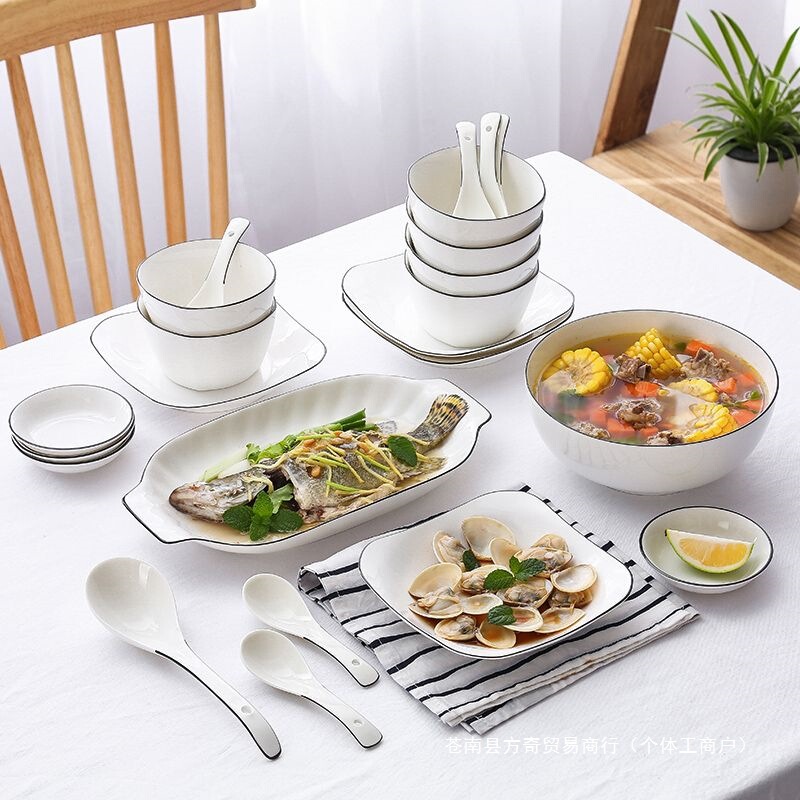 Dish Set for Home Use for 4 and 6 People Japanese Square Bowls and Chopsticks Plates Creative Combination Ceramic Simple Bone China Tableware Dish Set for Home Use for 4 and 6 People Japanese Square Bowls and Chopsticks Plates Creative Combination Ceramic Simple Bone China Tableware