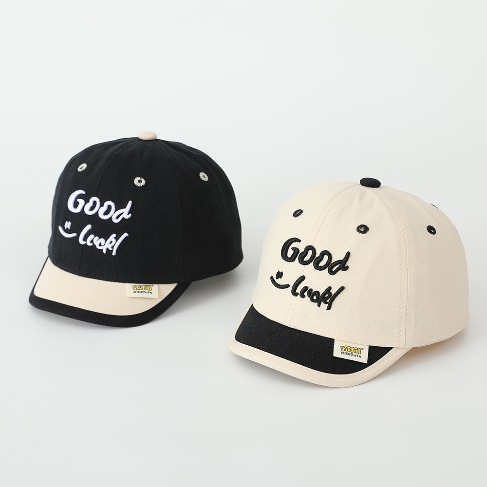 Sombrero de letras bebé buena suerte primavera y otoño corto bordes suaves para niños gorra gorra