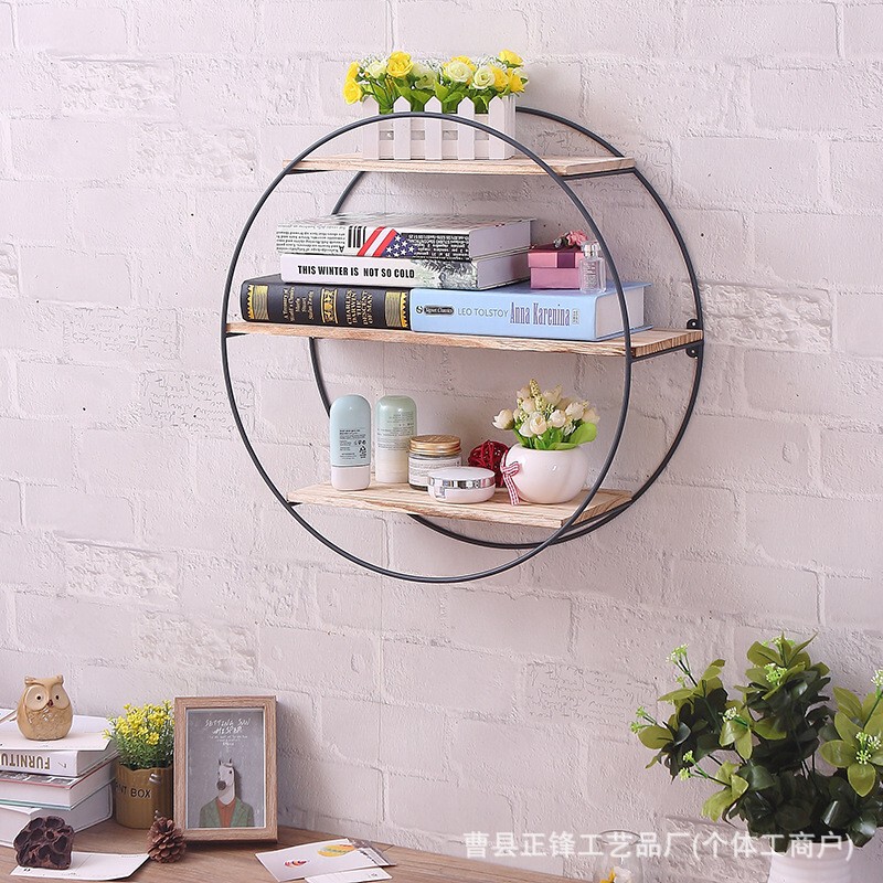 Iron metal frame floating shelf, a combination of iron and wood, a retro wall-mounted shelf, a custom-made wall decoration shelf