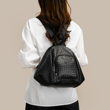 2025新款包包跨境高级感编织双肩包女大容量潮旅行包时尚简约女士