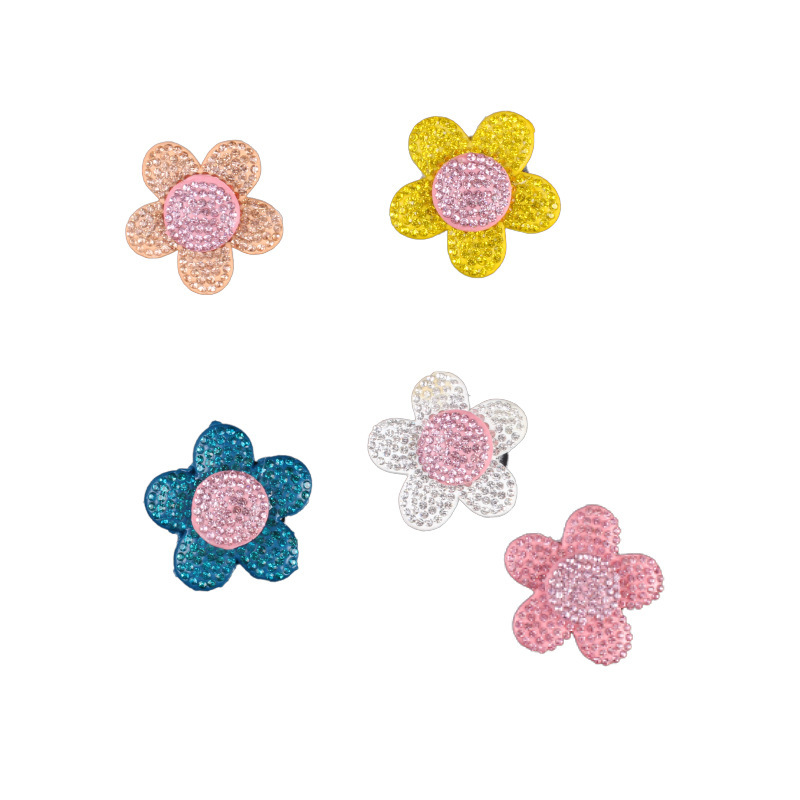 Comercio electrónico transfronterizo cerámica barro flores diamantes coche aire acondicionado salida de aire clip de aromaterapia decoración clip de perfume adorno
