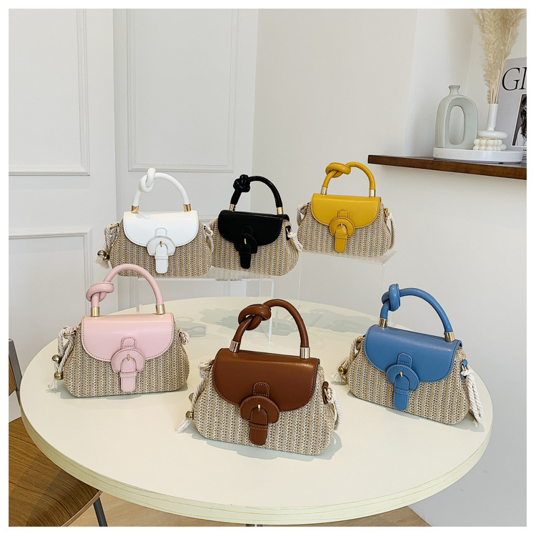 Bucket Shape Women's Medium Straw Color Block Vacation Beach Weave Square Lock Clasp Straw Bag