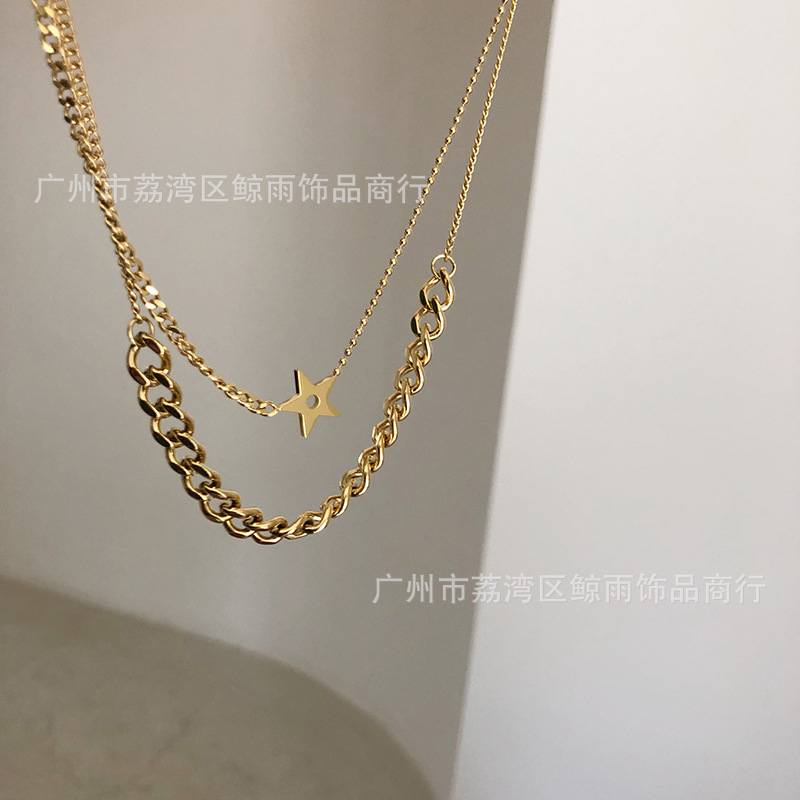 Double-layer Chain Star Five-pointed Star Necklace Clavicle Chain Titanium Steel display picture 2